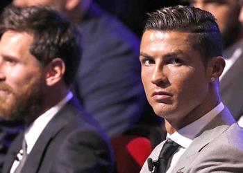 صحيفة إسبانية تكشف رد فعل رونالدو تجاه العقد الجديد لميسي