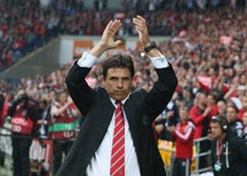 مدرب سندرلاند يشيد بفوز فريقه على بورتون