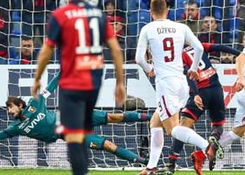 بالفيديو دي روسي يصفع لاعب جنوى ويعترض على طرده