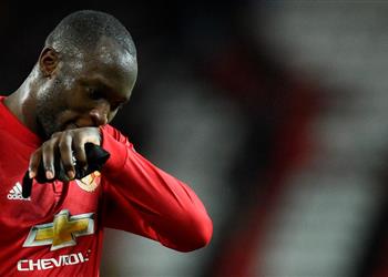 لوكاكو يواجه خطر الإيقاف بسبب لاعب برايتون