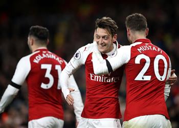 في غياب محمد النني آرسنال يواصل الزحف نحو المقدمة بخماسية في شباك هيديرسفيلد