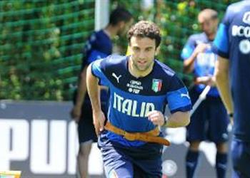 روسي يجري الكشف الطبي تمهيدا للتوقيع مع جنوى