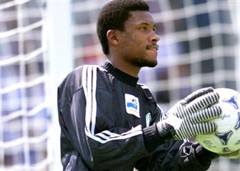 حارس السعودية الأسطوري يتوعد بتكرار انجاز 94