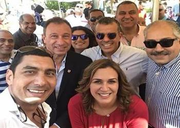 خماسي مجلس الأهلي يظهرون في مقصورة استاد القاهرة