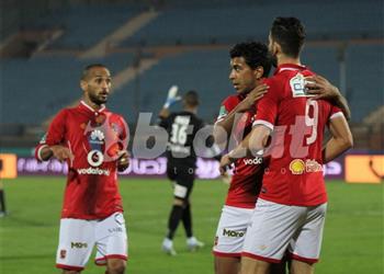 الاهلى يفتح ملف التجديد لـ السعيد وسليمان والثنائي يحدد موقفه