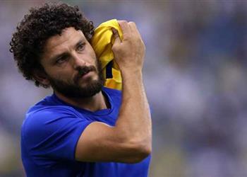 حسام غالي أساسي ا مع النصر أمام الباطن في الدوري السعودي