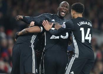 سمولينج يشيد بأداء مانشستر يونايتد أمام أرسنال