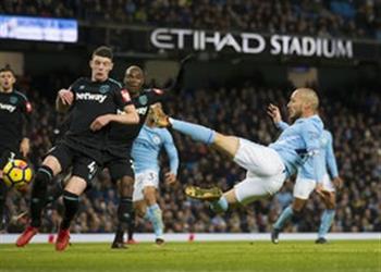 جوارديولا لا أعلم موقف سيلفا من المشاركة في دربي مانشستر