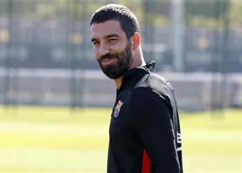 رئيس برشلونة يكشف عن مصير توران