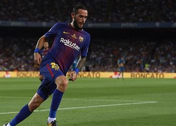 روما ينافس فالنسيا على ظهير برشلونة