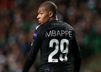 مبابي يدخل تاريخ الكرة الذهبية