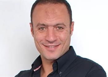 نادر السيد صلاح مثل أبوتريكة مع الفراعنة