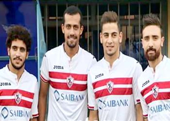 هل يعود لاعب الزمالك إلى المصري وكيله يجيب
