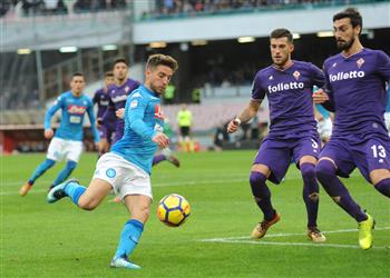 نابولي يقدم هدية للإنتر ويتعثر أمام فيورنتينا بالكالتشيو