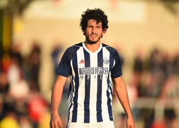 محترفين حجازي على مقاعد بدلاء بروميتش أمام مانشستر سيتي بالكأس