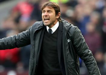 كونتي يتهم مسؤولي تشيلسي بإضعاف الفريق