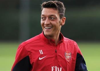 فينجر يكشف أخر تطورات تجديد عقد أوزيل