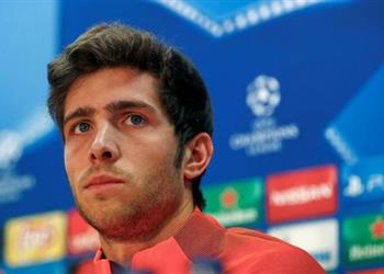 سيرجي روبيرتو ينتظر رد برشلونة على شروطه