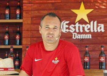 إنييستا يعلق على رحيل رونالدو عن ريال مدريد وانضمام نيمار