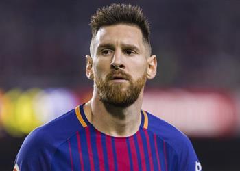ميسي يطلب من برشلونة عدم بيع زميله