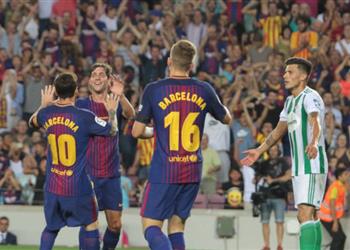 فيديو برشلونة يعبر بيتيس بثنائية في مستهل مشواره بالليجا