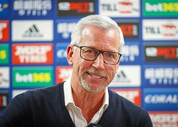 مدرب وست بروميتش ي شيد بأداء فريقه ضد ليفربول