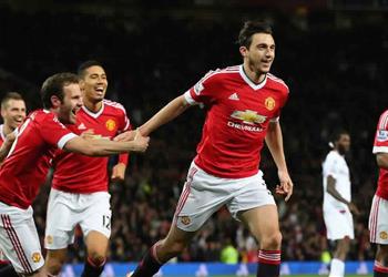 روما ي صر على التعاقد مع ظهير مانشستر يونايتد