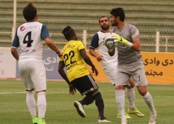 خاص مصدر بالأهلي يكشف حقيقة الحصول على توقيع حارس إنبي