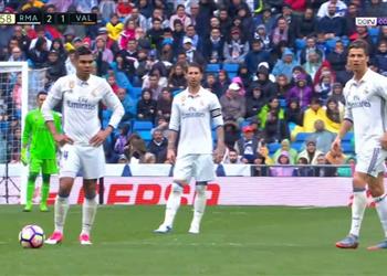 أخبار رونالدو وزيدان غاضبان بسبب إفساد كاسيميرو الخطة الم تفق عليها أمام فالنسيا