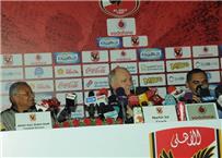 يول المخدة لا تزال متواجدة لأن الفرق 8 نقاط بين الأهلي والزمالك وهزيمة اليوم ليست آخر العالم