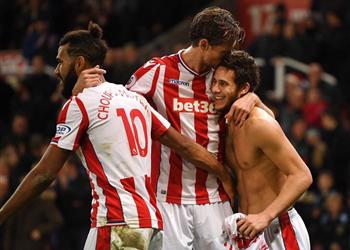 ستوك سيتي يحتفل بإنجاز مميز لرمضان صبحي