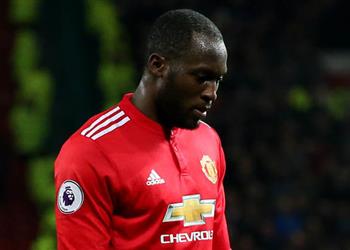 لاعب تشيلسي يحدد أزمة مانشستر يونايتد