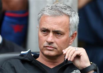 مانشستر يونايتد يجدد اهتمامه بضم لاعب برشلونة