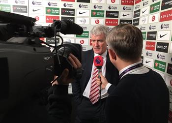 مدرب ستوك ي فسر أسباب بدء رمضان صبحي مواجهة تشيلسي