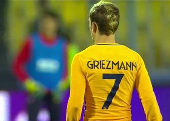 جريزمان معجب بلاعبي الاهلي ويحسم مستقبله مع أتلتيكو مدريد من الإسكندرية