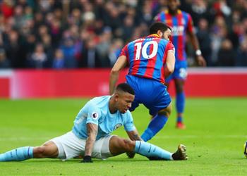 بالصور ضربة موجعة لمانشستر سيتي بإصابة نجمه البرازيلي خلال مواجهة بالاس