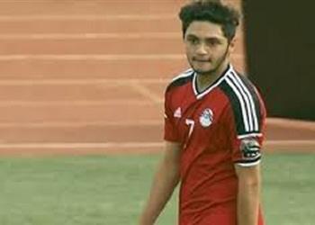 كريم نيدفيد يلتقط السيلفي مع الجماهير بودية مصر وتونس