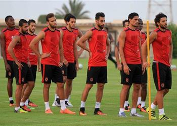 المقاولون والمقاصة يرغبان في ضم ظهير الأهلي