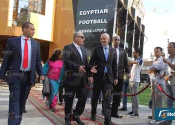 انفانتينو ي هنئ أبوريدة بعضوية مجلس فيفا