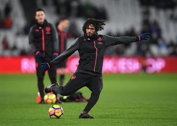 تقارير أرسنال يستعد للإستغناء عن محمد النني