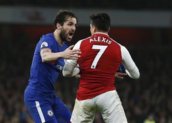 بالفيديو لقطة مميزة بين سانشيز وفابريجاس في مباراة آرسنال وتشيلسي