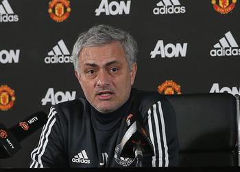 مورينيو يحسم مستقبله مع مانشستر يونايتد
