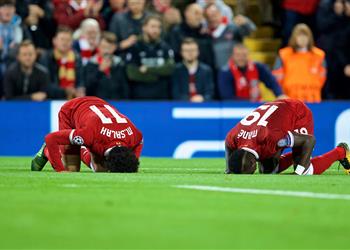 محمد صلاح وساديو ماني يتبادلان المديح قبل حفل جوائز كاف