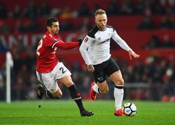 مخيتاريان ي جبر مورينيو على اعتذار نادر