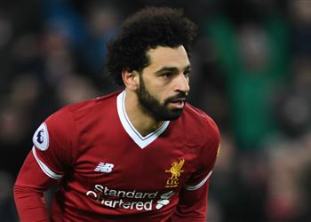 صورة سيلفي محمد صلاح مع مهاجم ليفربول