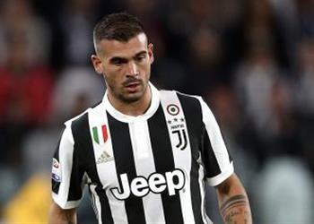 وكيل ستورارو يكشف موقفه من عروض الرحيل عن يوفنتوس