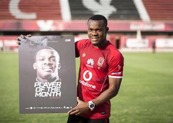 رحيل كوليبالي كله فوايد في الأهلي الغزال يحلم بالعودة والقناص يتمسك بالفرصة الأخيرة