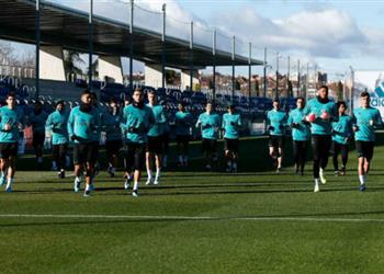 ريال مدريد يتدرب دون نجميه قبل مواجهة فياريال بالليجا
