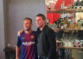 آرثور يعتذر ويوجه رسالة لبرشلونة