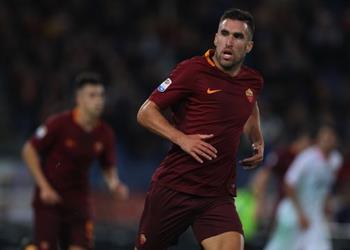 ليفربول يجهز عرضا لضم لاعب وسط روما